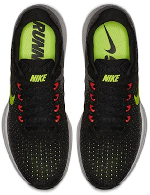 Nike Air Zoom Vomero 13 編織氣墊 低筒 跑步鞋 男款 黑綠白 Shop Nike Air Zoom Vomero 13 編織氣墊 低筒 跑步鞋 男款 黑綠白
