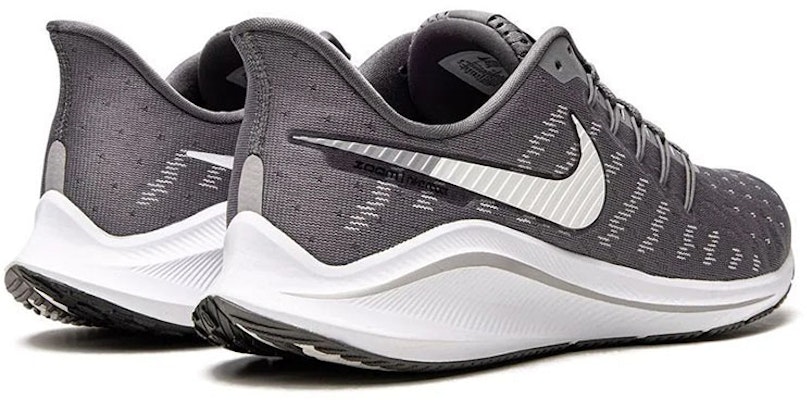 耐克 Air Zoom Vomero 14 '枪烟灰' AH7857-003 Lookbook 耐克 Air Zoom Vomero 14 '枪烟灰' AH7857-003