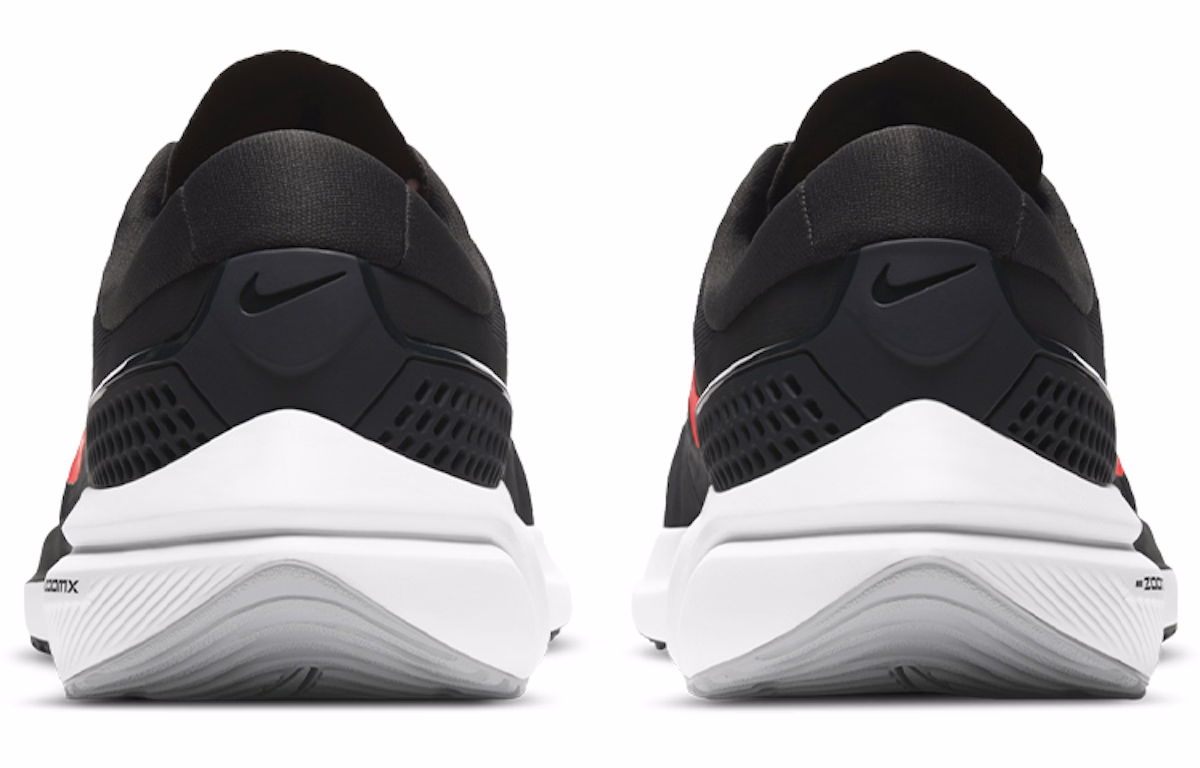 Nike Air Zoom Vomero 15 Black/Red CU1855-004