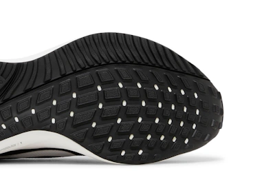 Nike Air Zoom Vomero 16 'Black White'