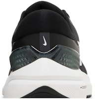 나이키 에어 줌 보메로 16 '블랙 화이트' DA7245-001 Sizing 나이키 에어 줌 보메로 16 '블랙 화이트' DA7245-001