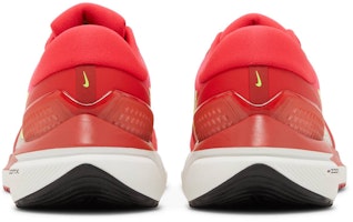 ナイキ エア ズーム ボメロ 16 "シレンレッド/ボルト" DA7245-600 Details for ナイキ エア ズーム ボメロ 16 "シレンレッド/ボルト" DA7245-600