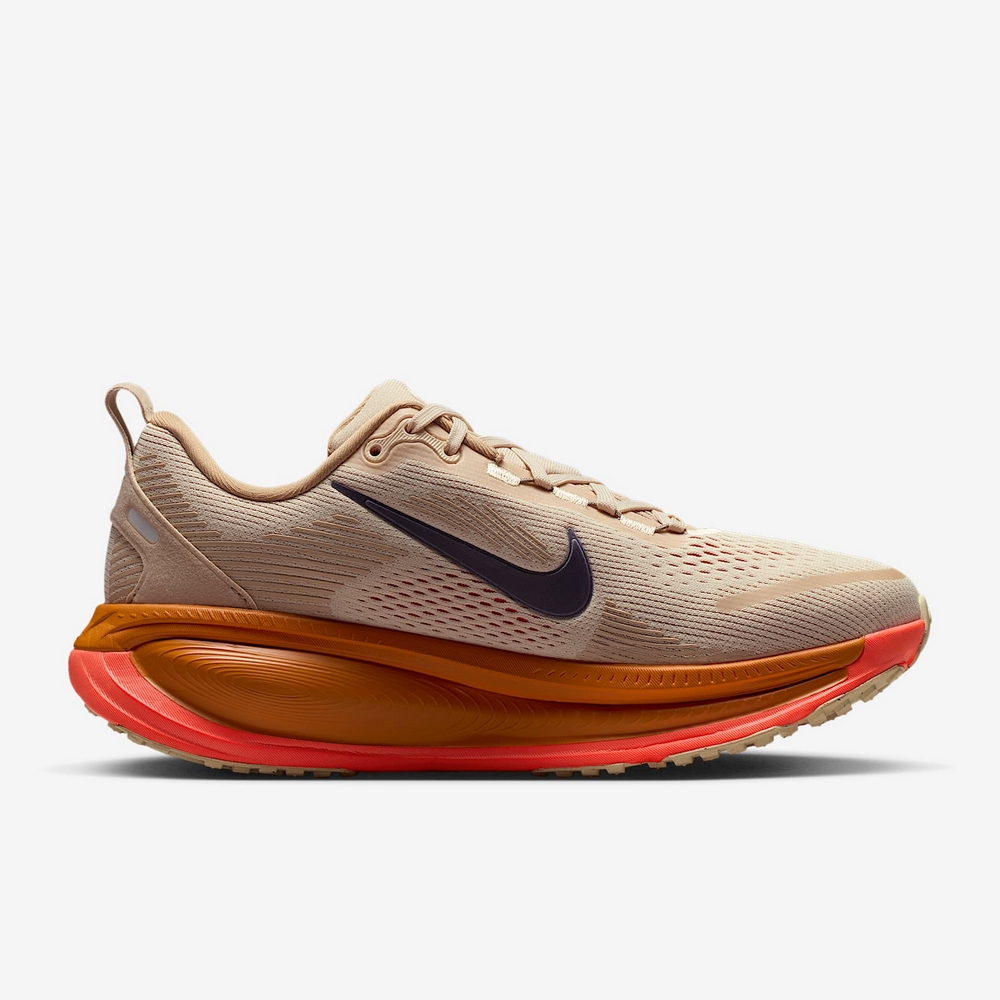 Lookbook Nike Air Zoom Vomero 18 Running Shoes IM6702258