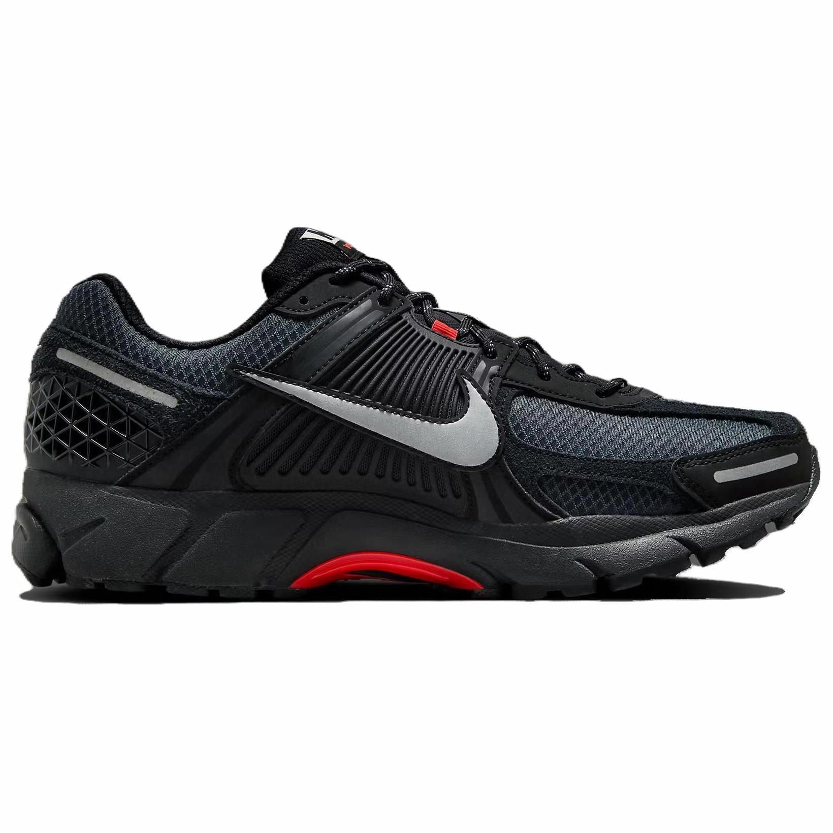Lookbook Nike Air Zoom Vomero 5 'Black Metallic University Red' HV2527-002
