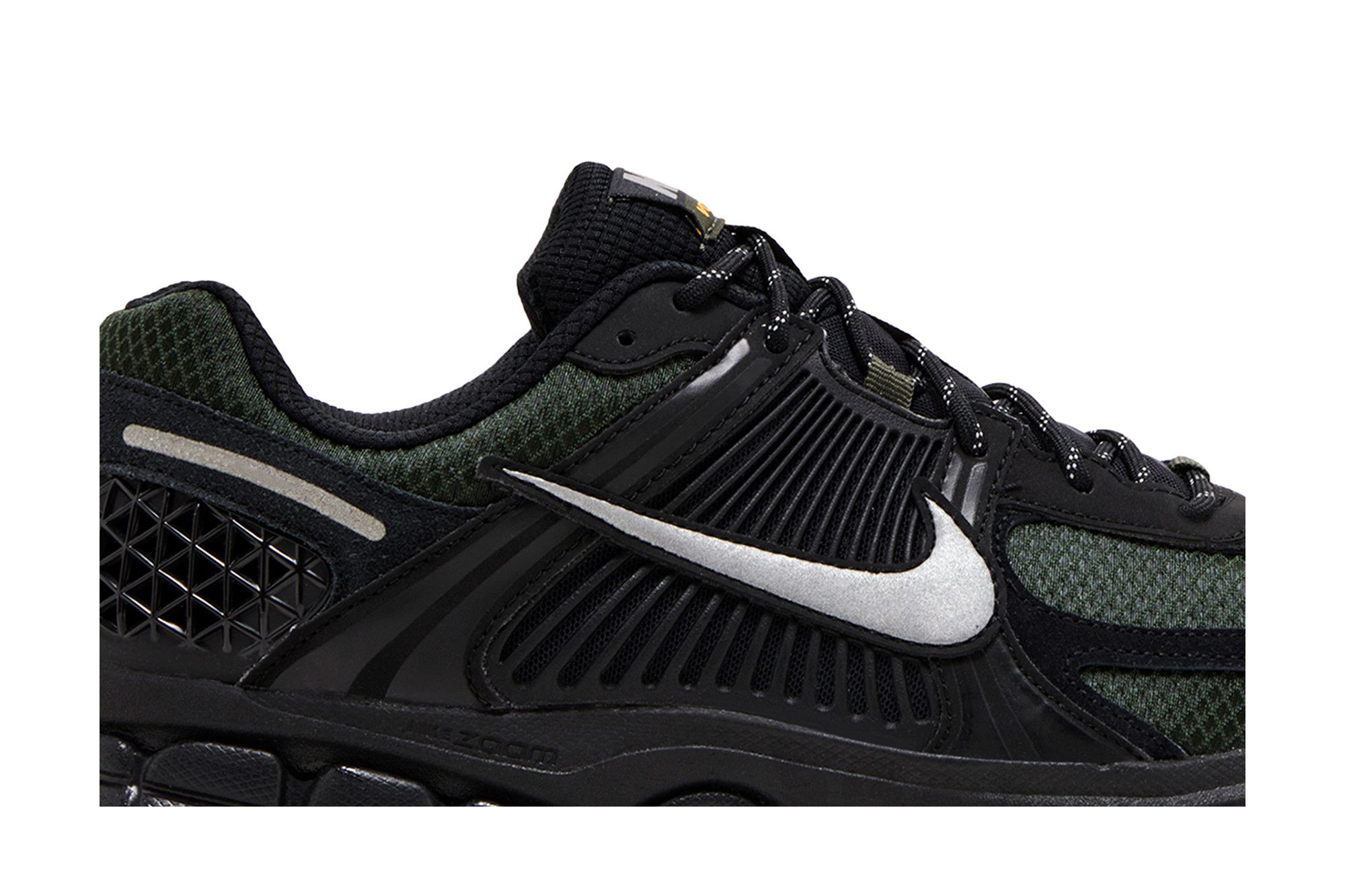 Lookbook Nike Air Zoom Vomero 5 'Black Sequoia' HV2527-001