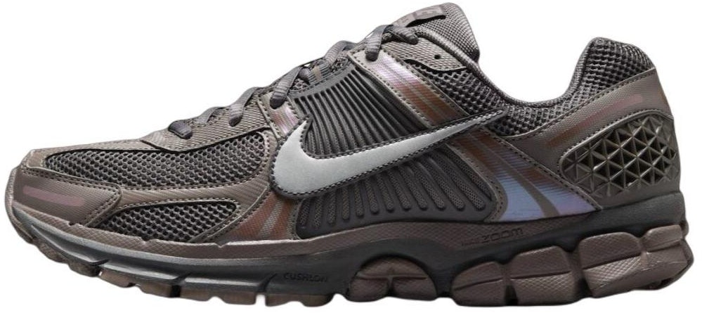 nike-air-zoom-vomero-5-cave-stone-hf-5493-201