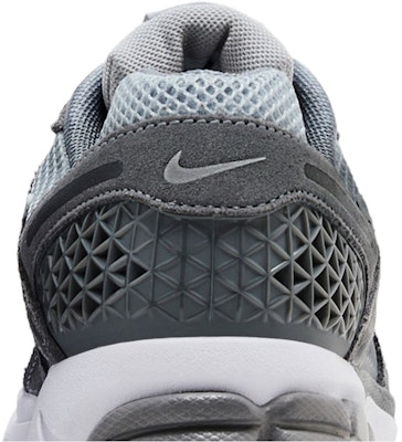Nike Air Zoom Vomero 5 'Cool Grey' HF1553-003 Sizing Nike Air Zoom Vomero 5 'Cool Grey' HF1553-003
