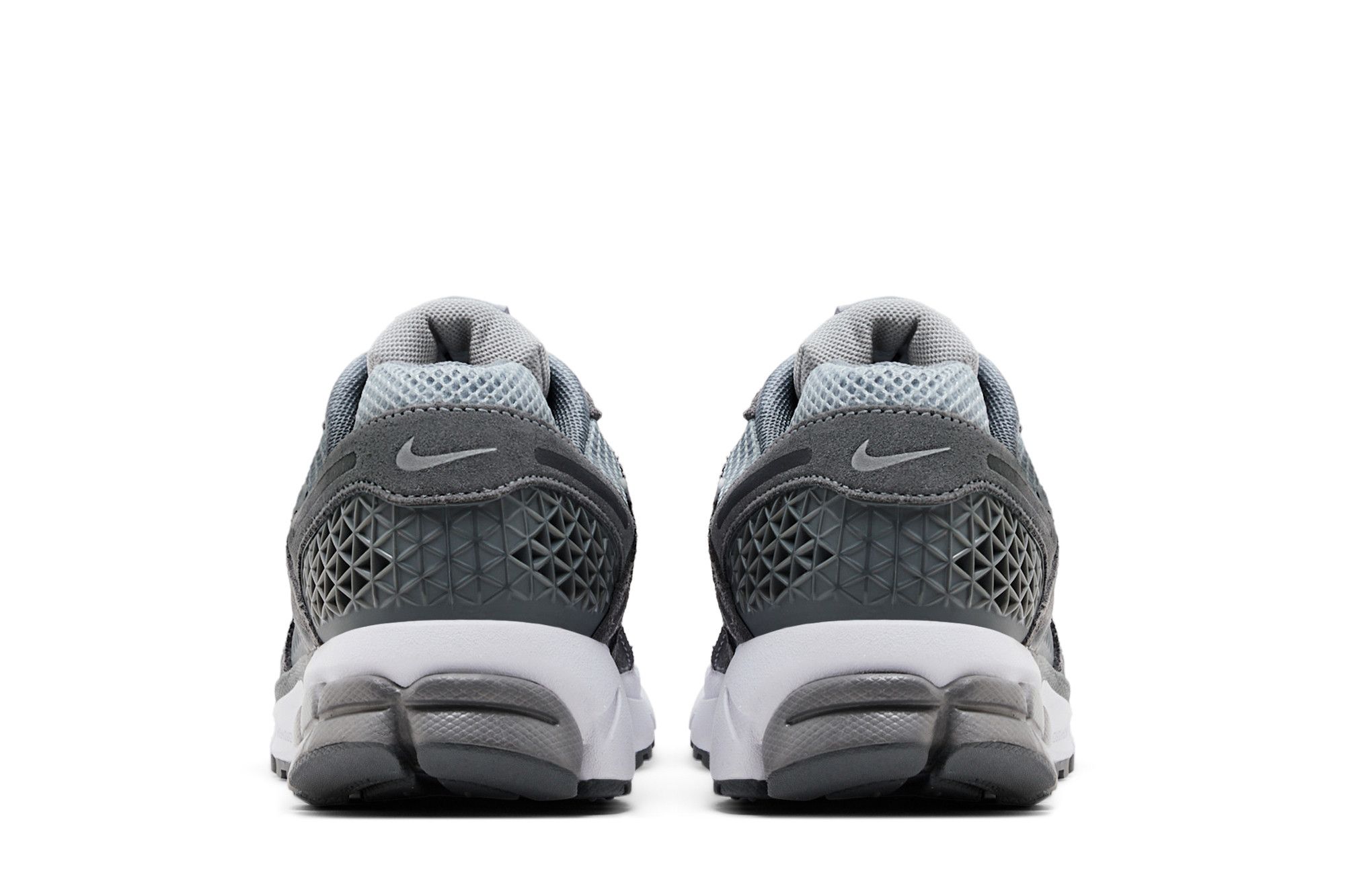 Sizing Nike Air Zoom Vomero 5 'Cool Grey' HF1553-003