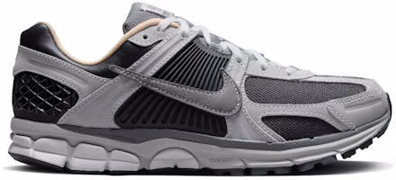 Nike Air Zoom Vomero 5 'Dark Smoke Grey Vachetta' HV5982-001 Nike Air Zoom Vomero 5 'Dark Smoke Grey Vachetta' HV5982-001