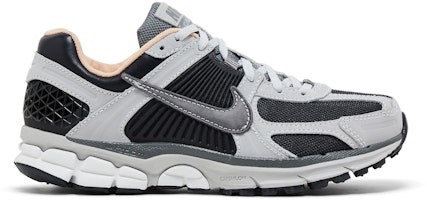 Nike Air Zoom Vomero 5 'Dark Smoke Grey Vachetta' HV5982-001 Nike Air Zoom Vomero 5 'Dark Smoke Grey Vachetta' HV5982-001