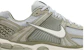 Nike Air Zoom Vomero 5 'Hijau Gelap Phantom' HF1553-002