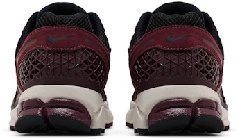 Nike Air Zoom Vomero 5 'Merah Pasukan Gelap' HF1553-601 Details for Nike Air Zoom Vomero 5 'Merah Pasukan Gelap' HF1553-601