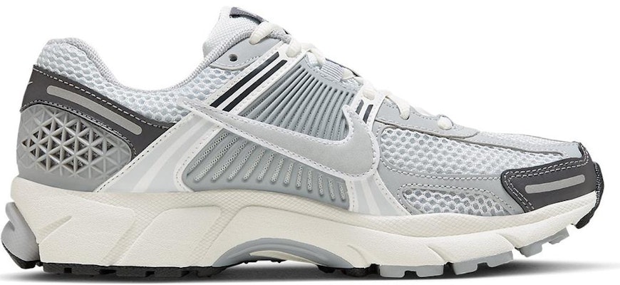 耐克 Air Zoom Vomero 5 "灰色老爹鞋" 5-GREY Order 耐克 Air Zoom Vomero 5 "灰色老爹鞋" 5-GREY