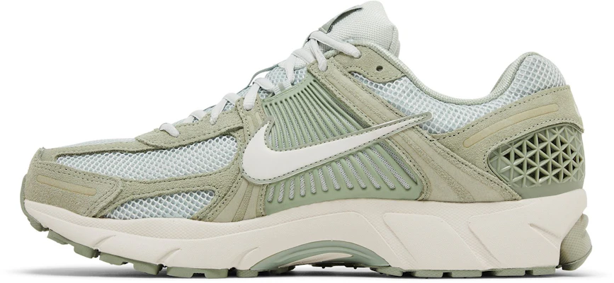 나이키 에어 줌 보메로 5 '제이드 호라이즌' HF1553-300 Lookbook 나이키 에어 줌 보메로 5 '제이드 호라이즌' HF1553-300