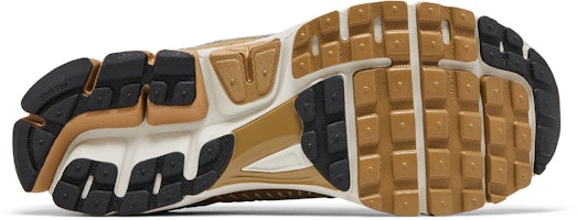 Nike Air Zoom Vomero 5「金屬錫色」 FJ4151-006 Shop Nike Air Zoom Vomero 5「金屬錫色」 FJ4151-006