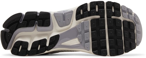 ナイキ エア ズーム ボメロ 5 "メタリック ピューター ゴールド" HJ7247-099 Shop ナイキ エア ズーム ボメロ 5 "メタリック ピューター ゴールド" HJ7247-099