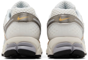 ナイキ エア ズーム ボメロ 5 "メタリック ピューター ゴールド" HJ7247-099 Details for ナイキ エア ズーム ボメロ 5 "メタリック ピューター ゴールド" HJ7247-099