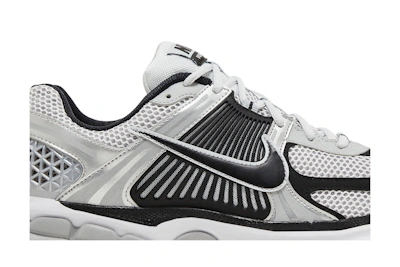 Nike Air Zoom Vomero 5 'Metallic Silver Black'