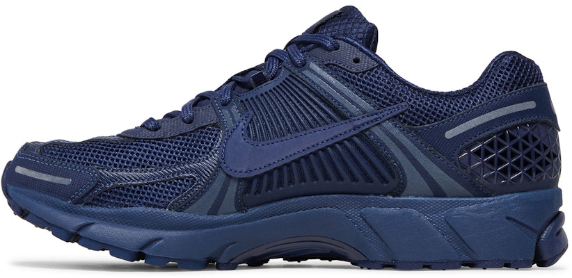 Nike Air Zoom Vomero 5 'Midnight Navy' BV1358-400 Lookbook Nike Air Zoom Vomero 5 'Midnight Navy' BV1358-400