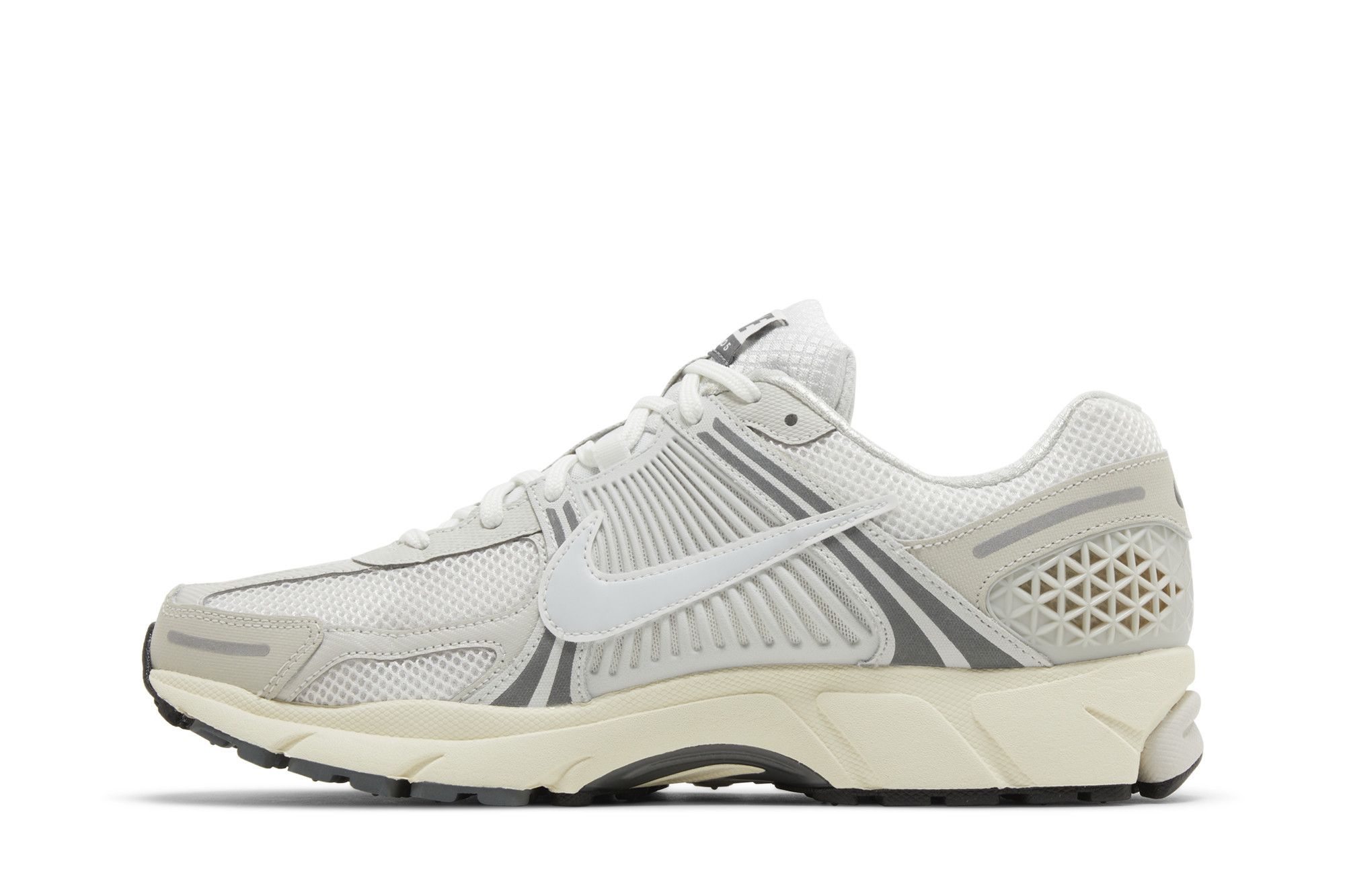 Shop Nike Air Zoom Vomero 5 'Platinum Tint' HF0731-007
