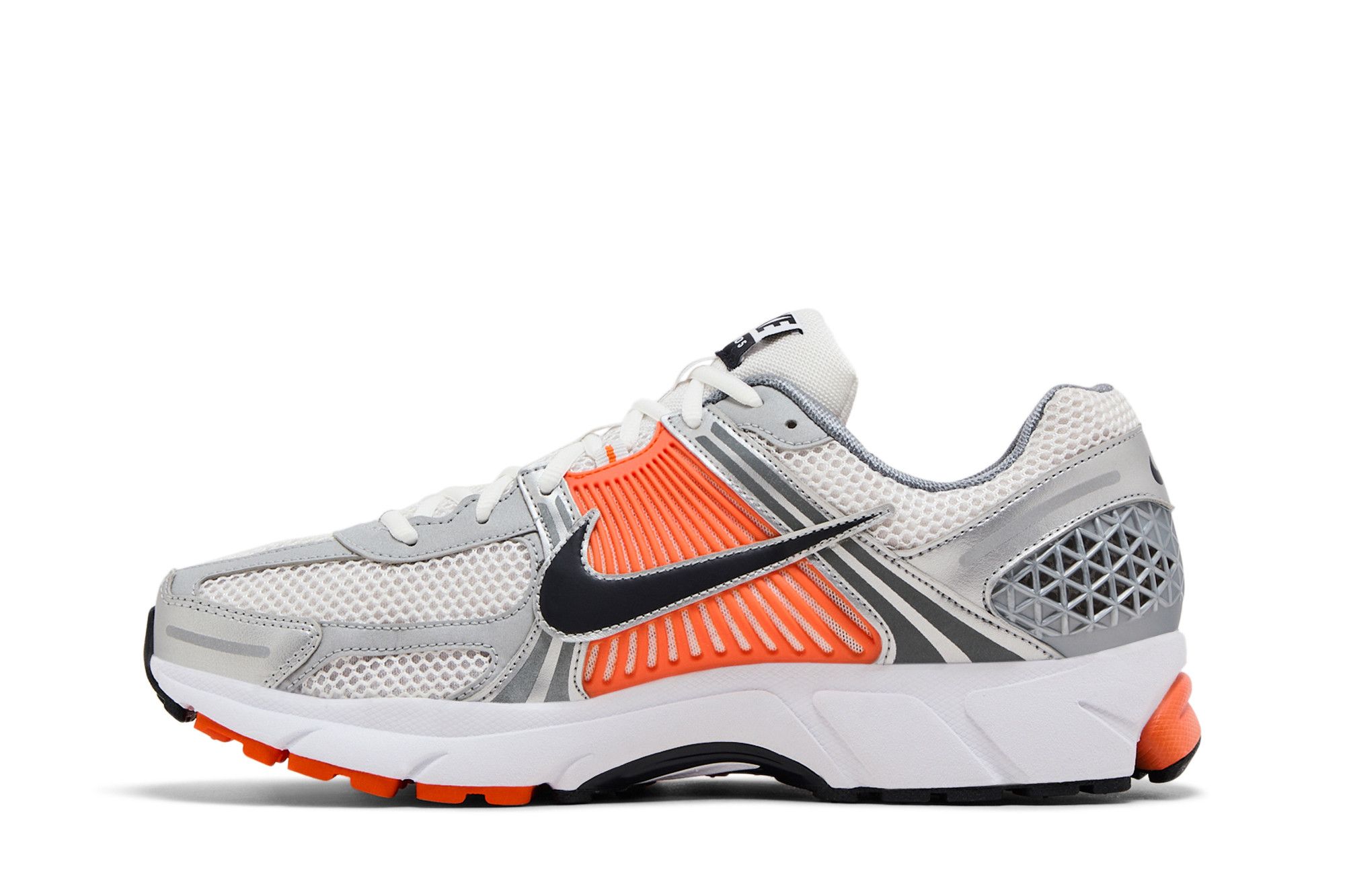 Lookbook 耐克Air Zoom Vomero 5 '铂金色 安全橙' FJ4151-002