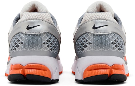 ナイキ エア ズーム ボメロ 5 "プラチナ/オレンジ" FJ4151-002 Details for ナイキ エア ズーム ボメロ 5 "プラチナ/オレンジ" FJ4151-002