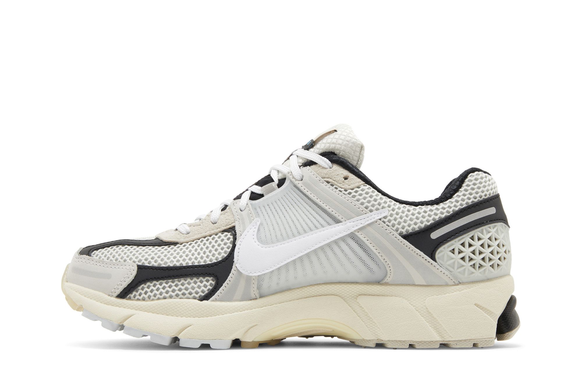 Shop Nike Air Zoom Vomero 5 ''Supersonic'' Hardloopschoenen FN7649-110