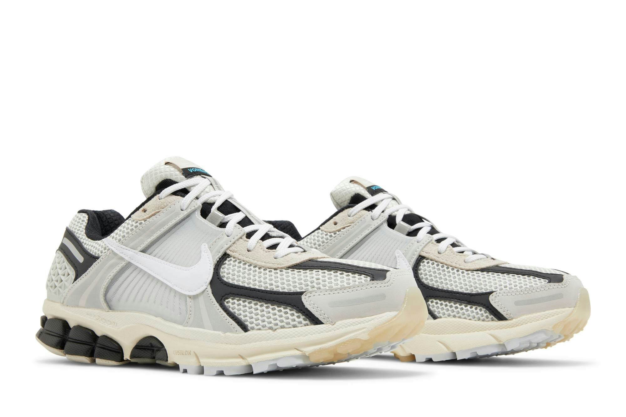 Nike Air Zoom Vomero 5 ‘Supersonic’ FN7649-110