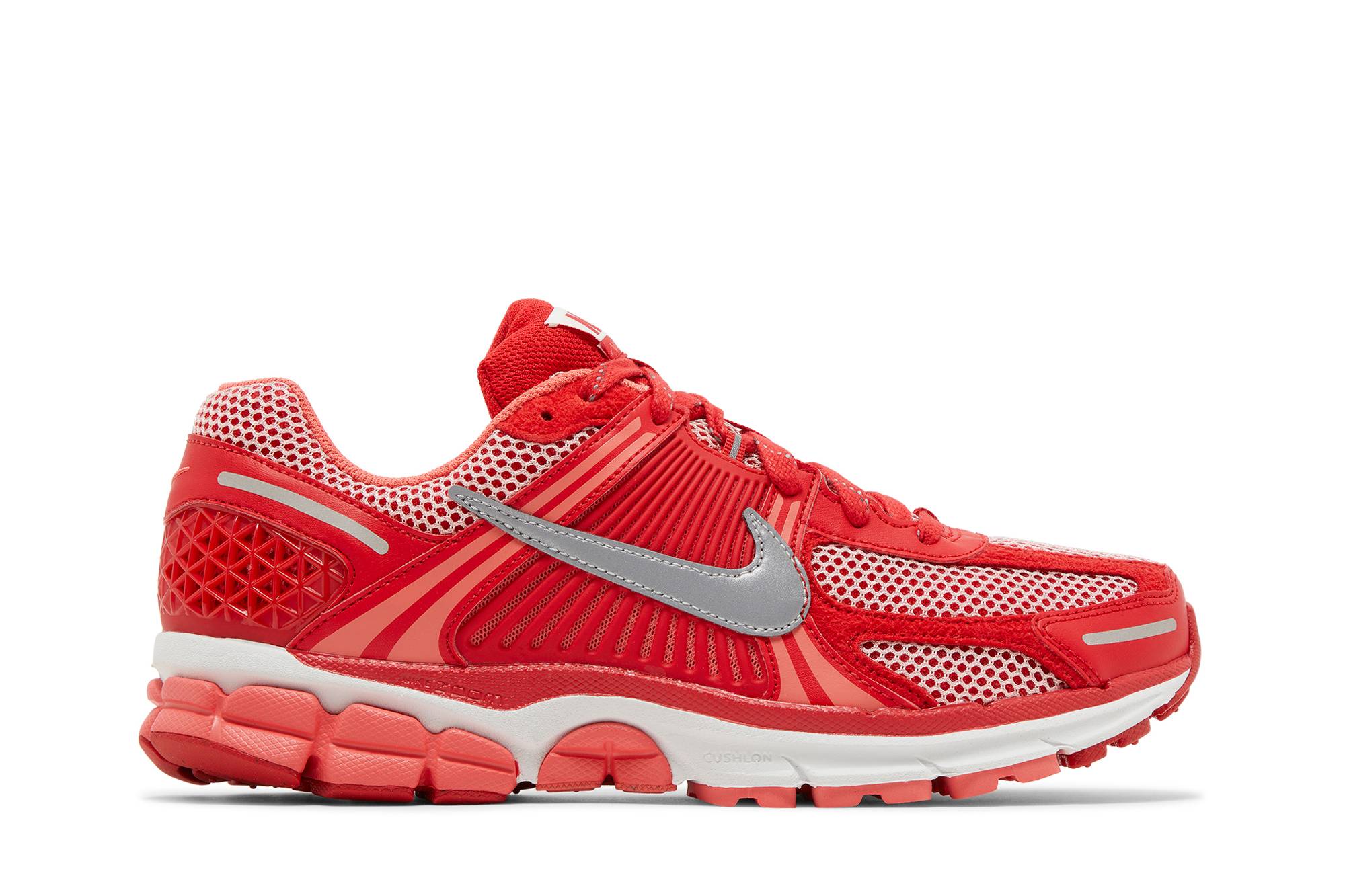 Buy Nike Air Zoom Vomero 5 'Merah Universitas' FN6833-657