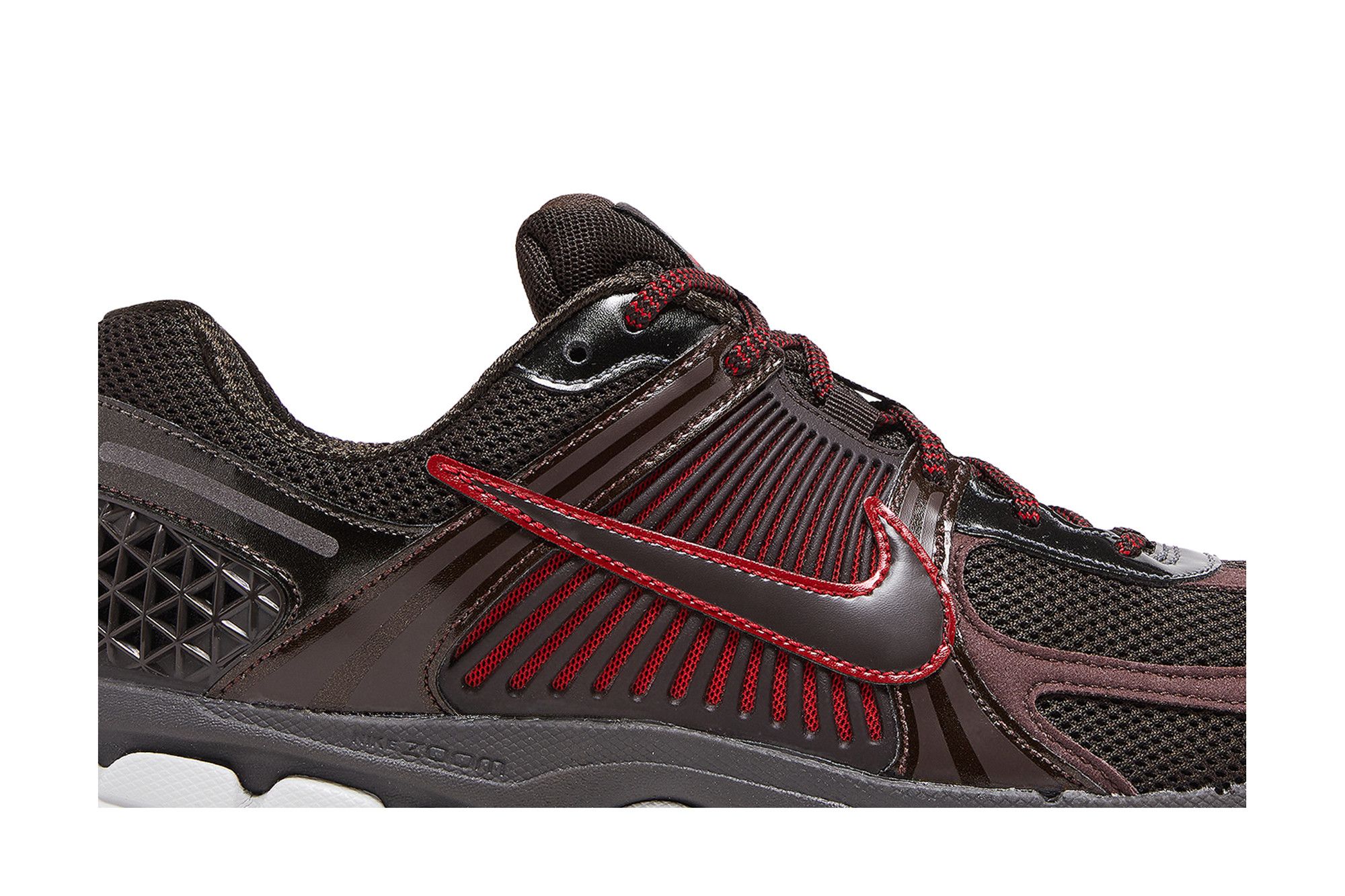 Order Nike Air Zoom Vomero 5 'Marrón Terciopelo' FN3420-200