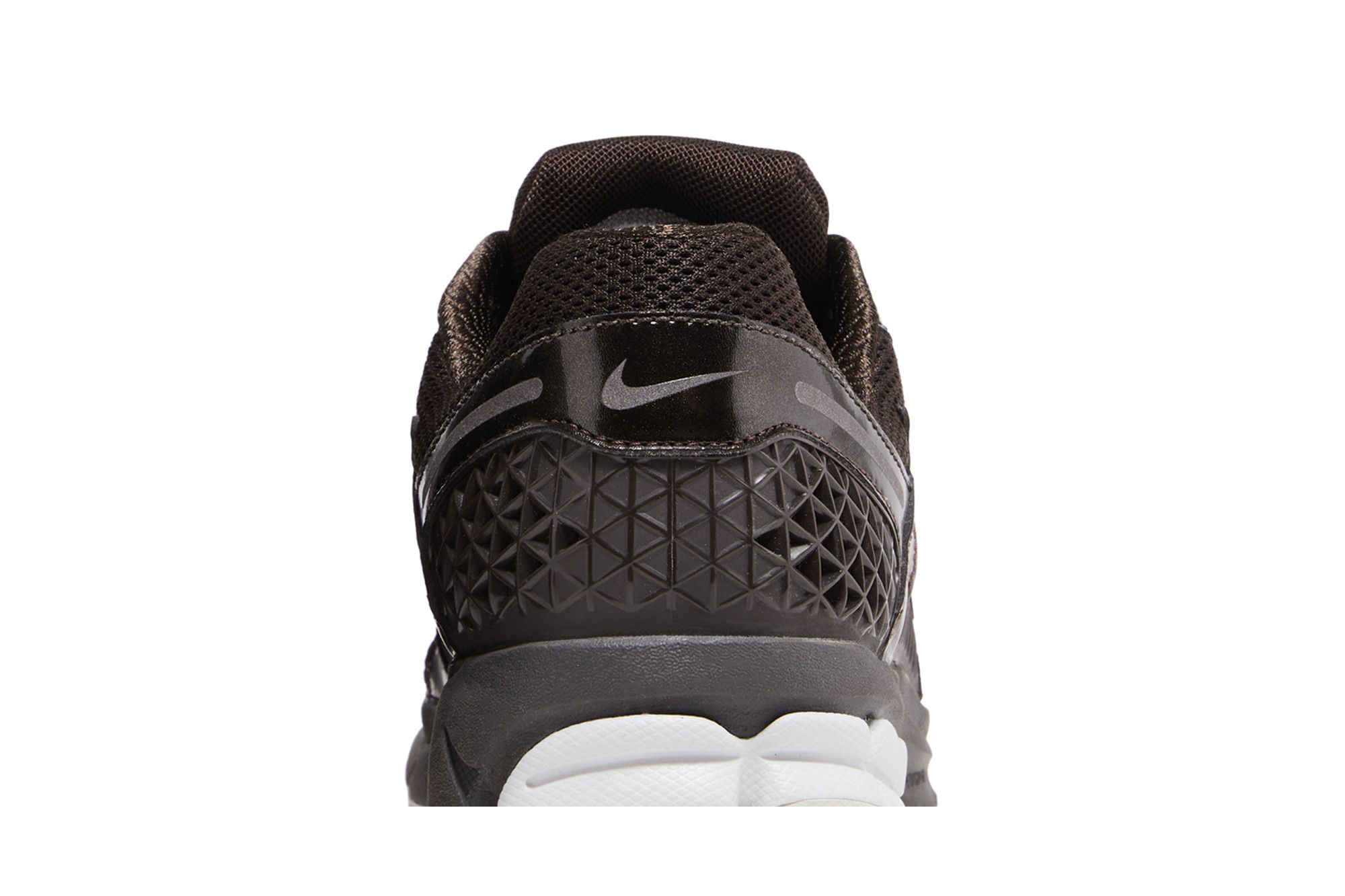 Sizing Nike Air Zoom Vomero 5 'Marrón Terciopelo' FN3420-200