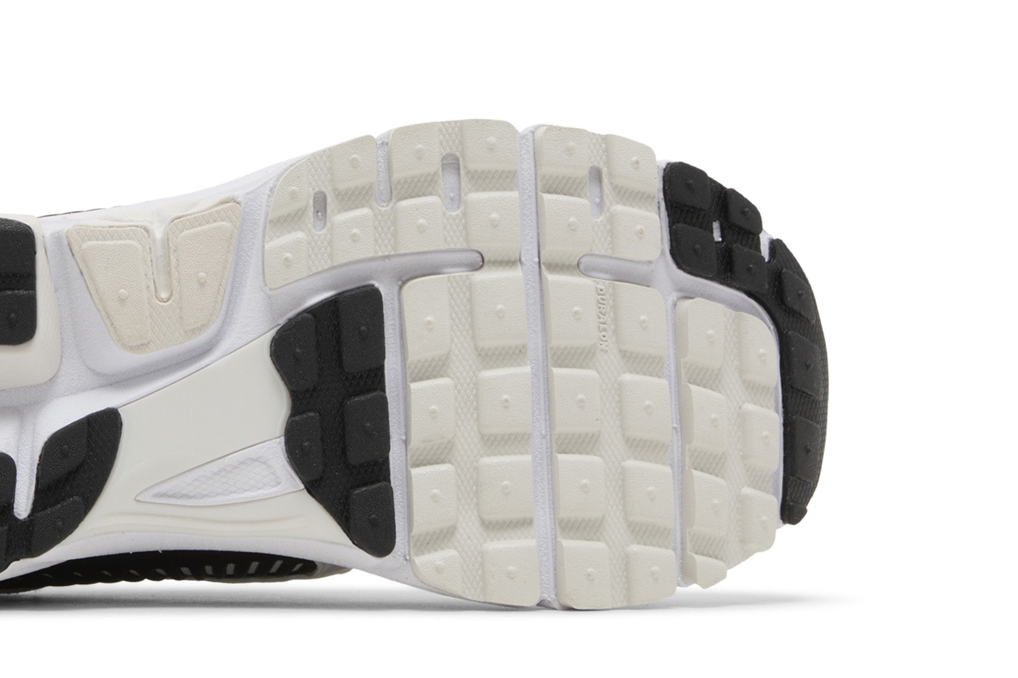 Sizing 耐吉 Air Zoom Vomero 5『白黑』FB9149-101