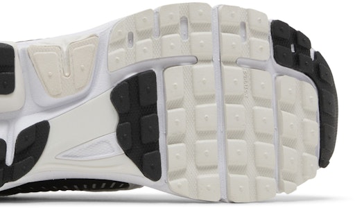 Nike Air Zoom Vomero 5 'Blanco Negro' FB9149-101 Sizing Nike Air Zoom Vomero 5 'Blanco Negro' FB9149-101