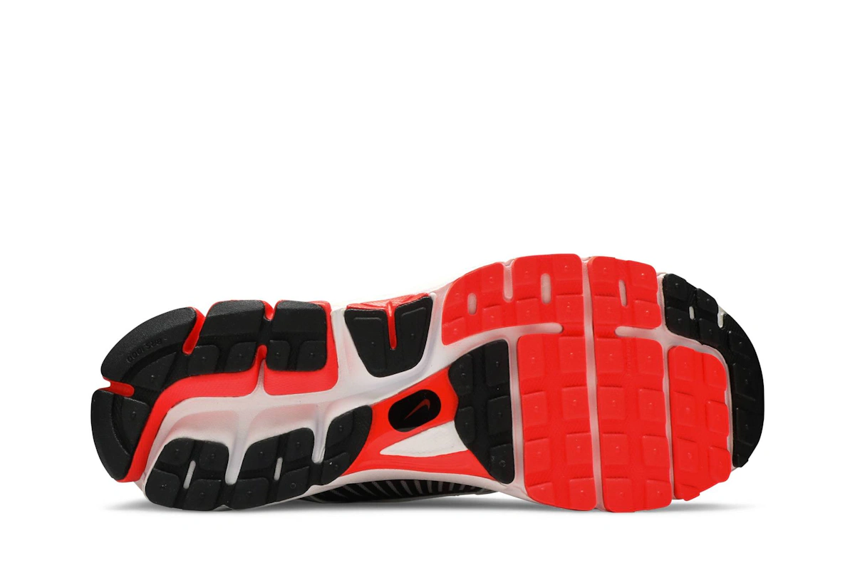 Nike Air Zoom Vomero 5 SE 'Bright Crimson'