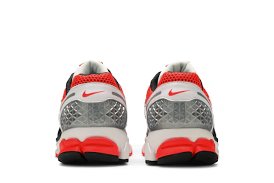 Nike Air Zoom Vomero 5 SE 'Bright Crimson'