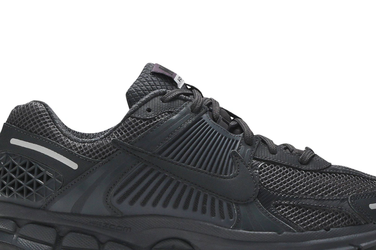 Nike Air Zoom Vomero 5 SP 'Anthracite'