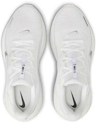 Kasut Larian Nike Air Zoom Winflo 12 HV9272-103 Details for Kasut Larian Nike Air Zoom Winflo 12 HV9272-103