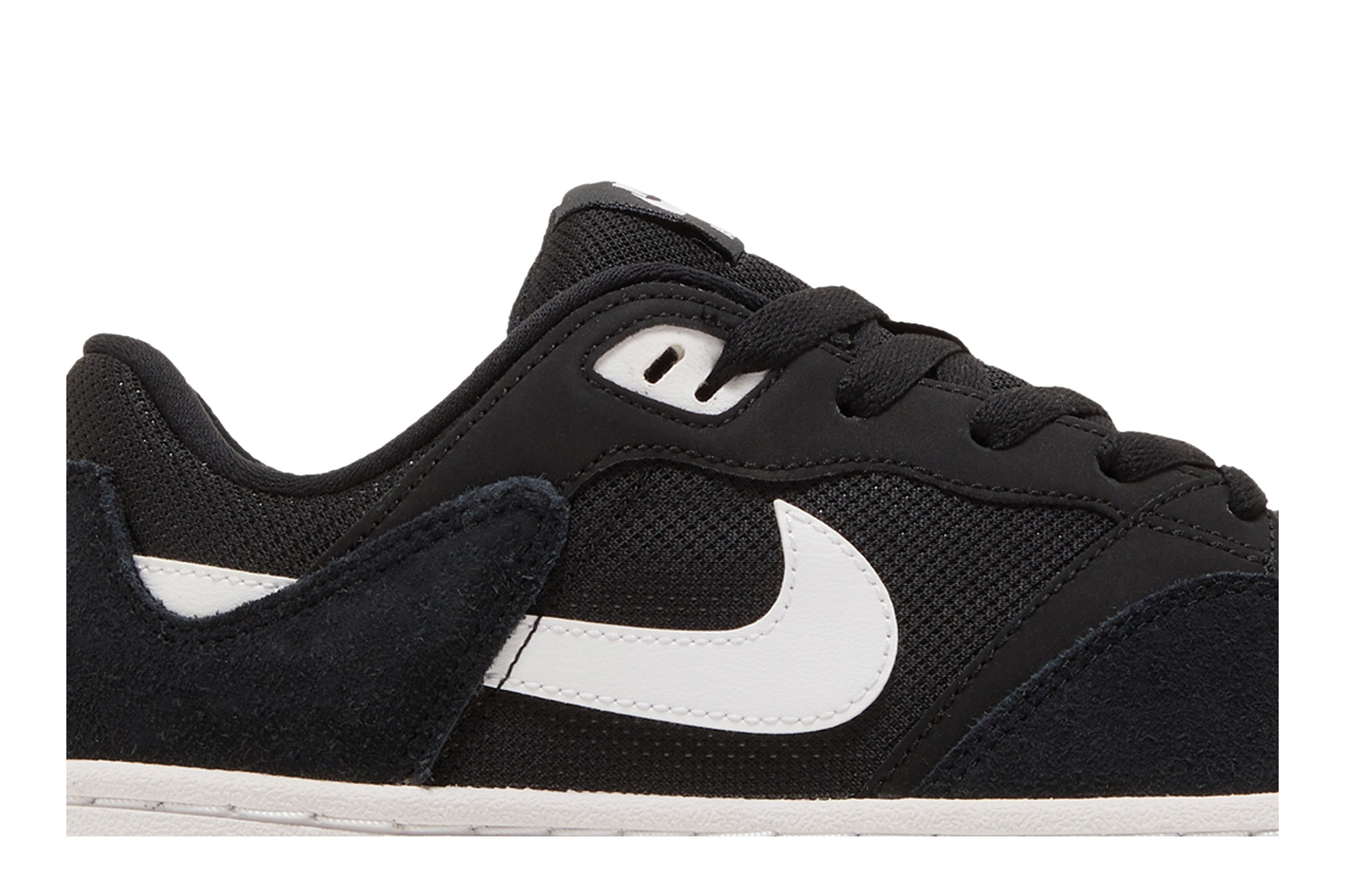 Lookbook Nike Alleyoop SB 'Hitam Putih' CJ0882-001