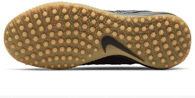 Nike Alpha Huarache 7 Pro TF LAX 'Hitam Gum' CJ0235-001 Details for Nike Alpha Huarache 7 Pro TF LAX 'Hitam Gum' CJ0235-001