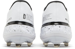 Nike Alpha Huarache Elite 3 Low 'Putih Kelabu' CV3552-104 Details for Nike Alpha Huarache Elite 3 Low 'Putih Kelabu' CV3552-104