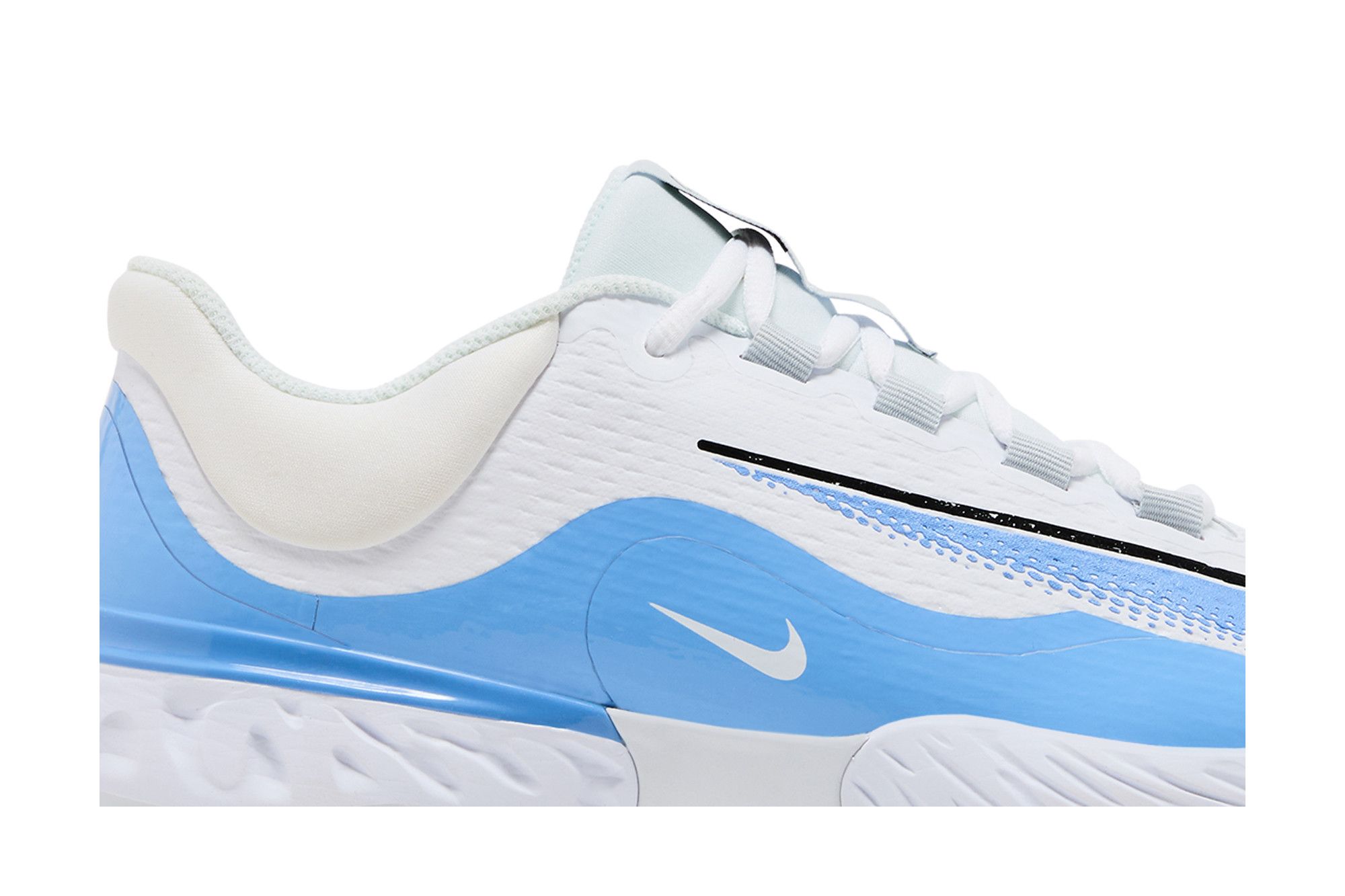 Lookbook Nike Alpha Huarache Elite 4 Low TB 'White Valor Blue' DR6851-102