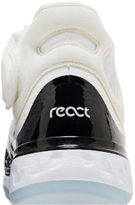 耐吉 Alpha Huarache Elite 4 中 "白 黑 藍光" FD2744-101 Sizing 耐吉 Alpha Huarache Elite 4 中 "白 黑 藍光" FD2744-101