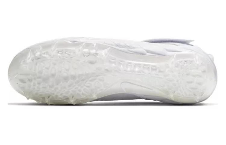 Shop ナイキ アルファメナス プロ 2 ミッド "ホワイトクローム" AQ3209-109