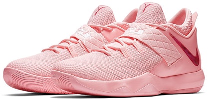 Lookbook Nike Ambassador 10 ''Kay Yow'' Damen Sneakers AH9655-600