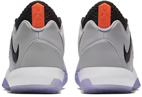 Shop Nike Ambassador 10 ''Wolf Grey'' Herren-Basketballschuhe AH7580-002