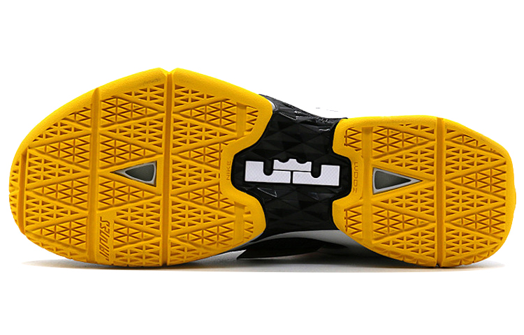 Shop Nike Ambassador 8 'Hitam Abu-Abu Kuning' 818678-007