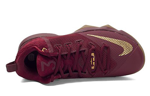 Lookbook Nike Ambassador 9 Team Red Metallic Gold 中筒 實戰籃球鞋 男款 紅金