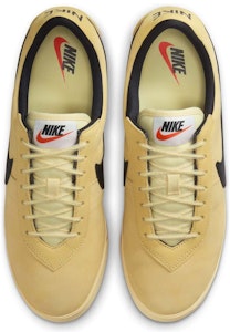 Nike Astro Grabber QS 淡黃色黑色運動鞋 IH2341-700 Shop Nike Astro Grabber QS 淡黃色黑色運動鞋 IH2341-700