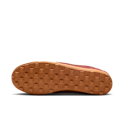 Order Nike Astrograbber Dark Team Red/Gum Medium Brown/Sail/Coconut Milk IH2341-600