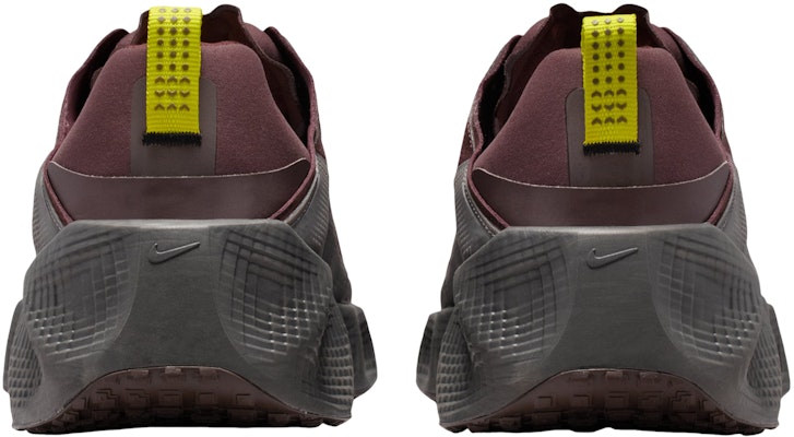 Nike Ava Rover Earth Hitam Cactus Cerah IM9327-200 Lookbook Nike Ava Rover Earth Hitam Cactus Cerah IM9327-200